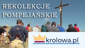 Osoby modlące się podczas rekolekcji pompejańskich na zewnątrz