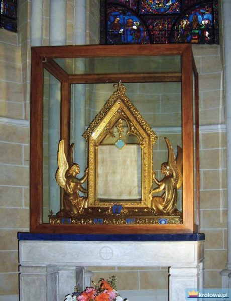 Relikwiarz z Szatą Maryi
