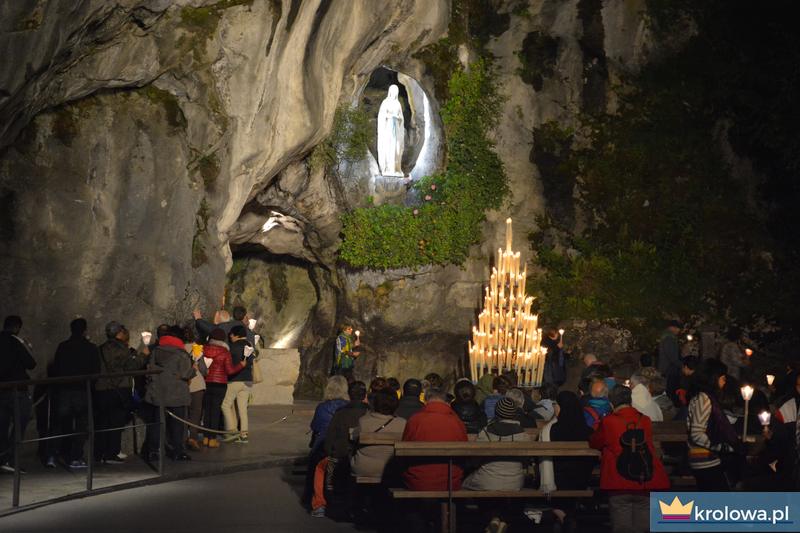 Grota objawień w Lourdes