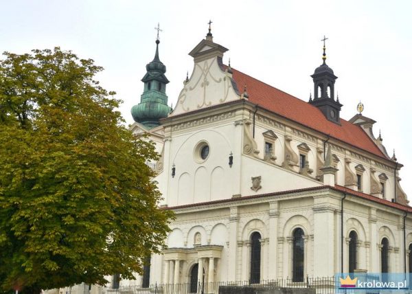 Fasada katedry w Zamościu