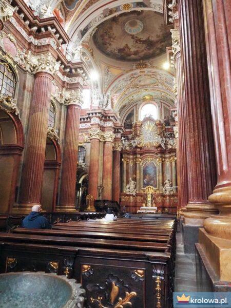 Fara Poznańska, sklepienie z iluzjonistyczną kopułą