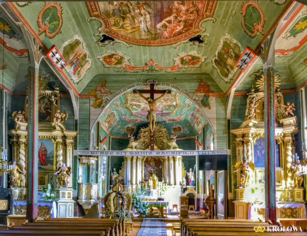 Wnętrze kościoła św. Jana Chrzciciela i św. Barbary w Ulanowie