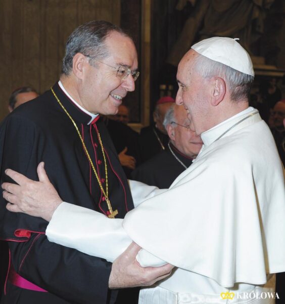 Abp Tommaso Caputo z papieżem Franciszkiem