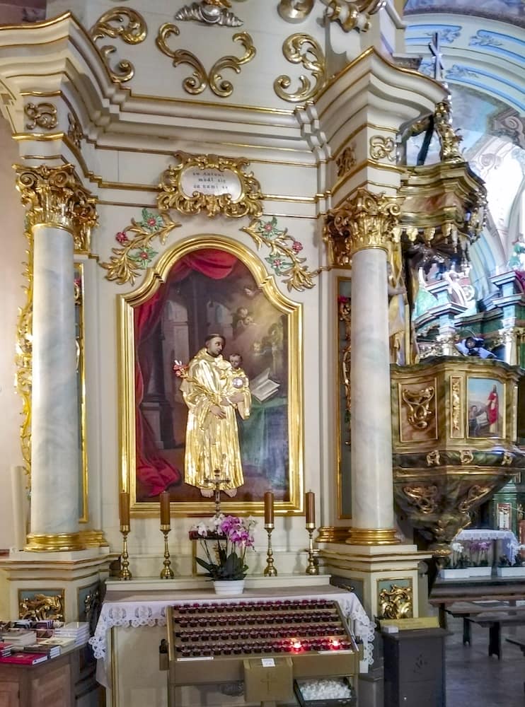 Ołtarz boczny św. Antoniego z Padwy