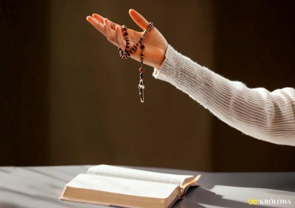 Różaniec szkołą nadziei