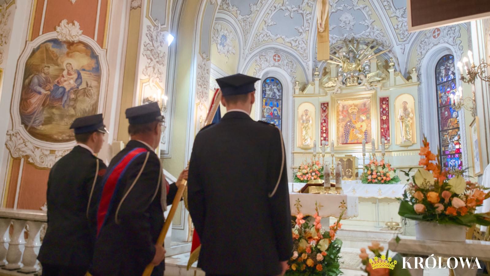 Oddanie pokłonu przed obrazem