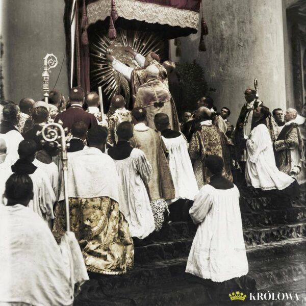 Koronacja obrazu w 1927 roku